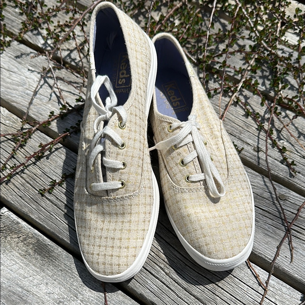 Keds natural canvass with gold flat sneaker, size 8